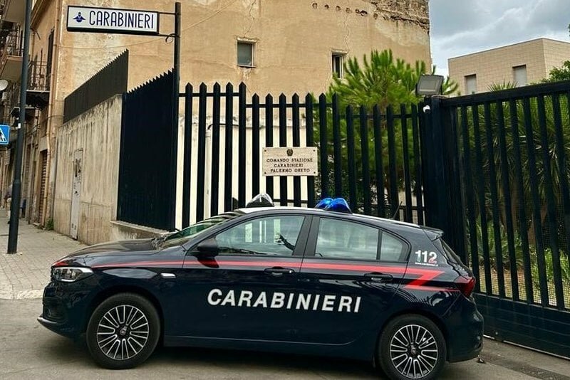 Per mesi mangiano al ristorante senza pagare