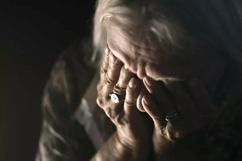 Abusi e morta sospetta nelle case di cura: chiesto processo per 20