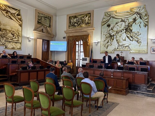 Catania: consiglio comunale approva due odg su vertenza Pfizer