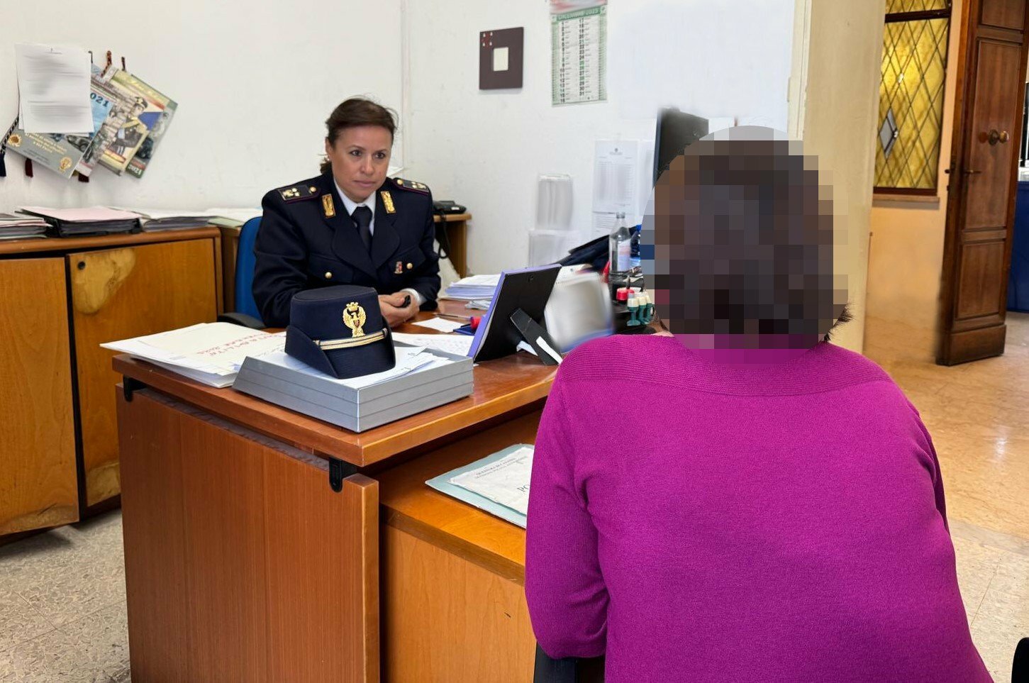 Ossessiona la ex sotto casa, minacce alla vista del nuovo compagno