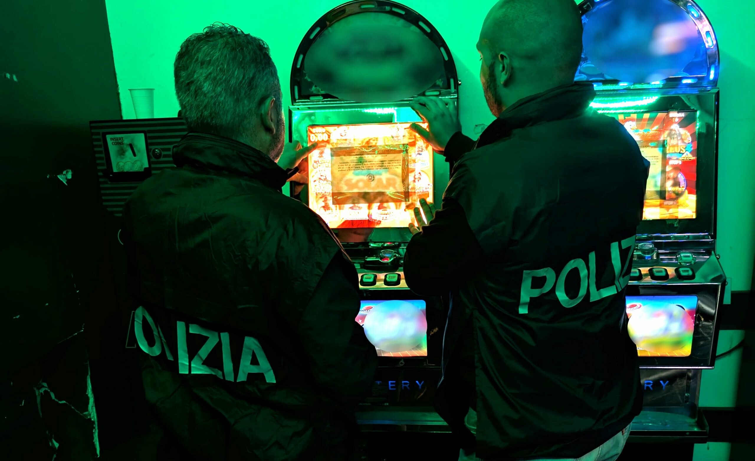 Sala giochi abusiva, denunciato titolare