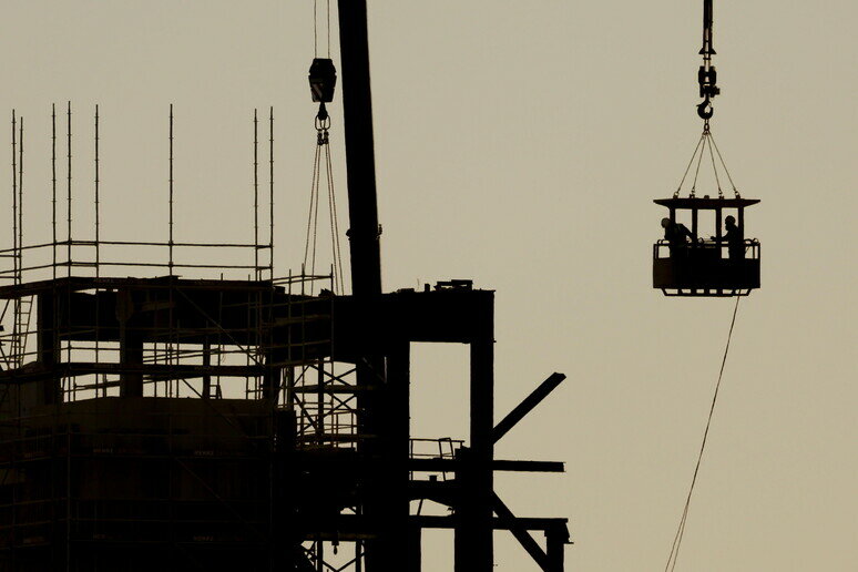 Crisi energetica e caro gasolio: imprese a rischio