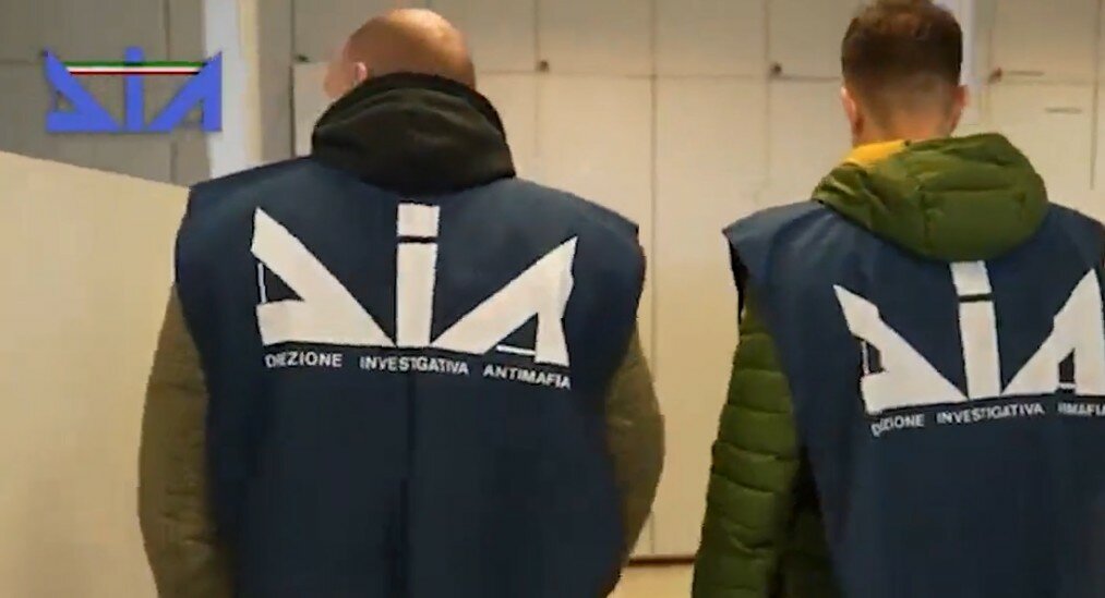 Sequestrate le aziende al boss imprenditore Sequestrate le aziende al boss imprenditore