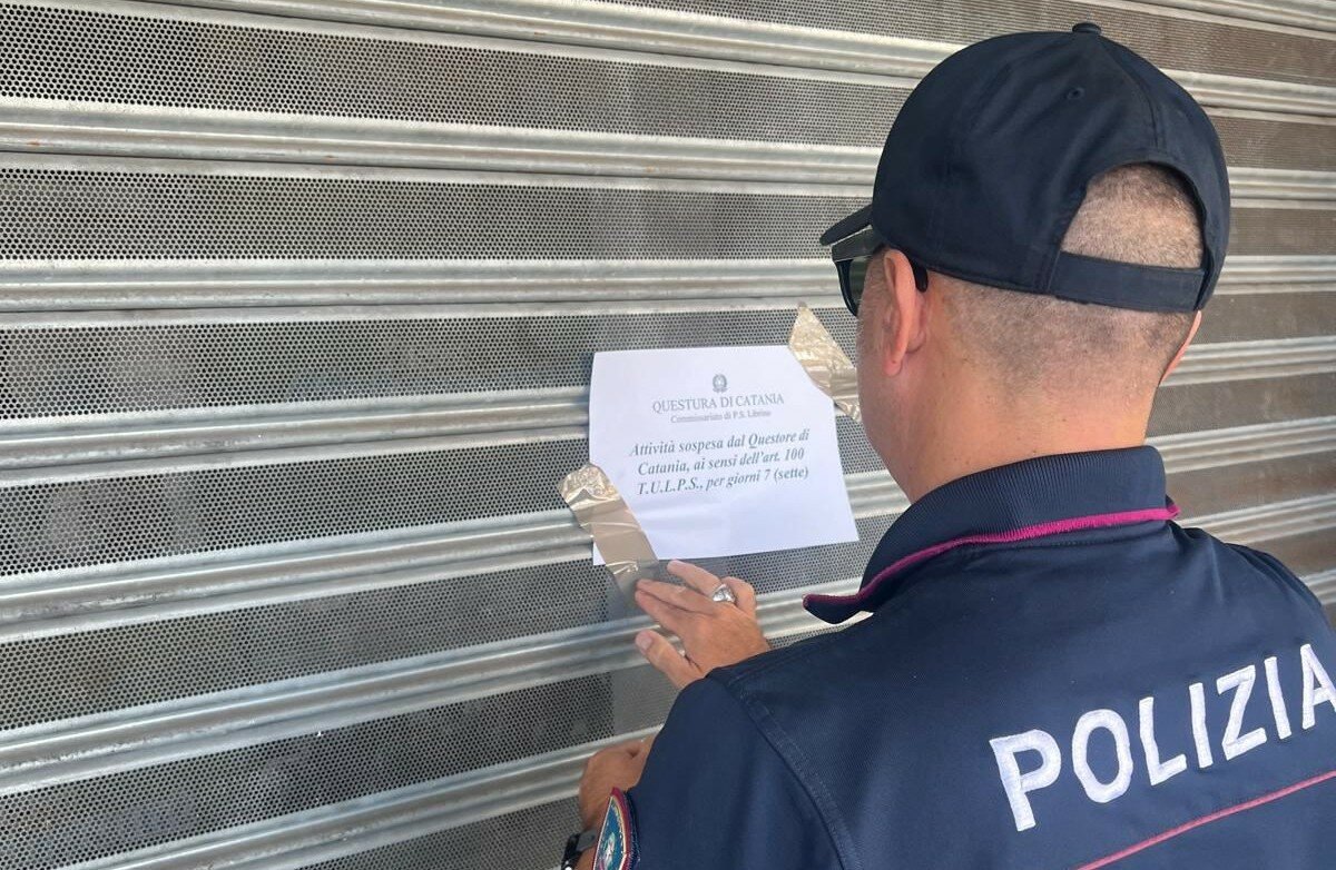 Pusher, ricettatori e rapinatori: troppi pregiudicati al centro scommesse