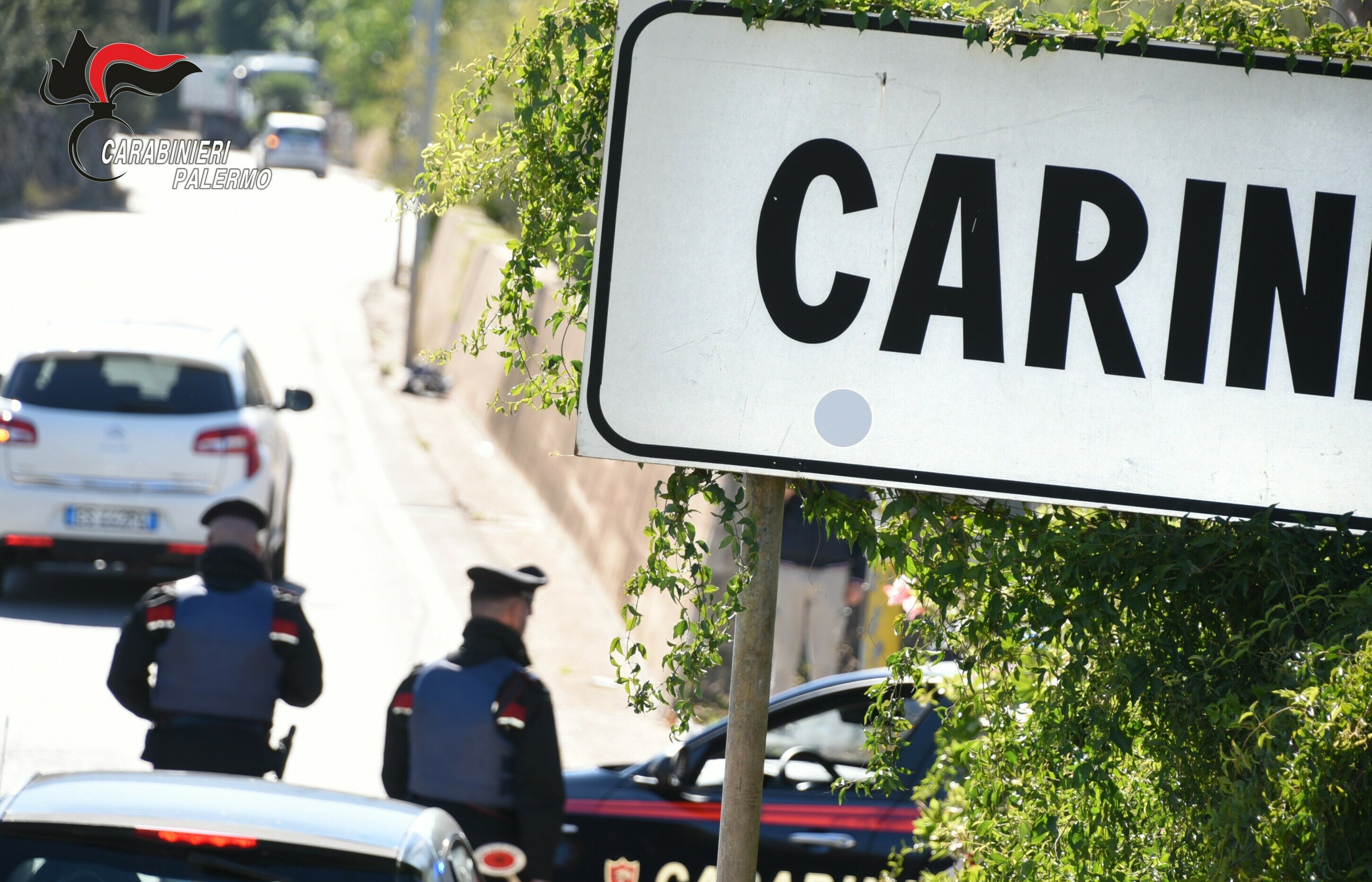 Carini: tenta di strangolare l'ex compagna, arrestato