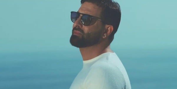 Rissa per vedere il concerto del neomelodico