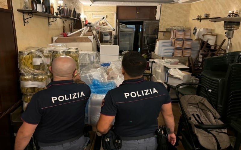 Catania: in trattoria salumi scaduti e lavoro in nero