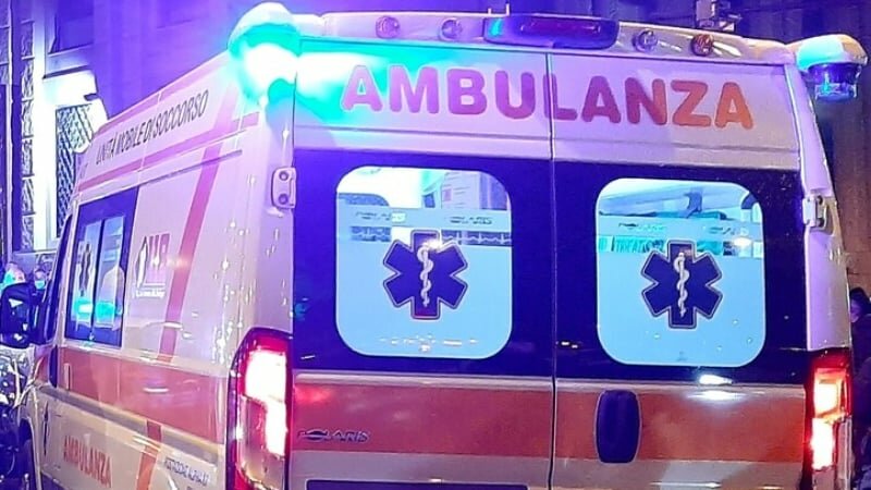 Catania: scooter contro furgone, muore 41enne