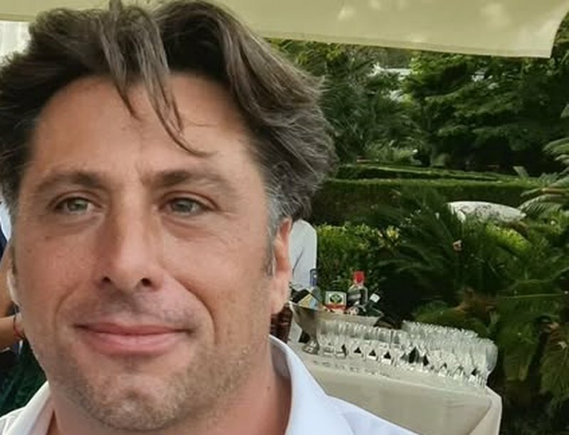 Ruota bucata sulla A18: scende e viene ucciso