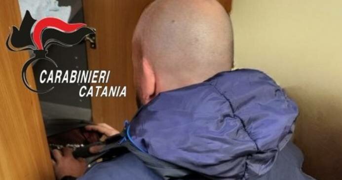 Picanello, la droga in offerta sui social