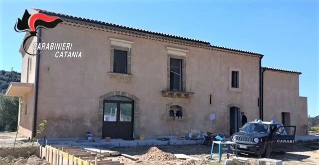 Catania, furto da 20.000 &euro; a casa dello stragista