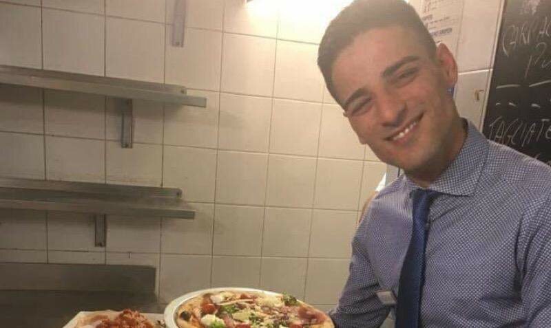 Cameriere italiano cade da terrazza e muore Cameriere italiano cade da terrazza e muore