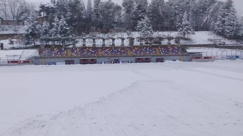 Picerno-Catania in bianco