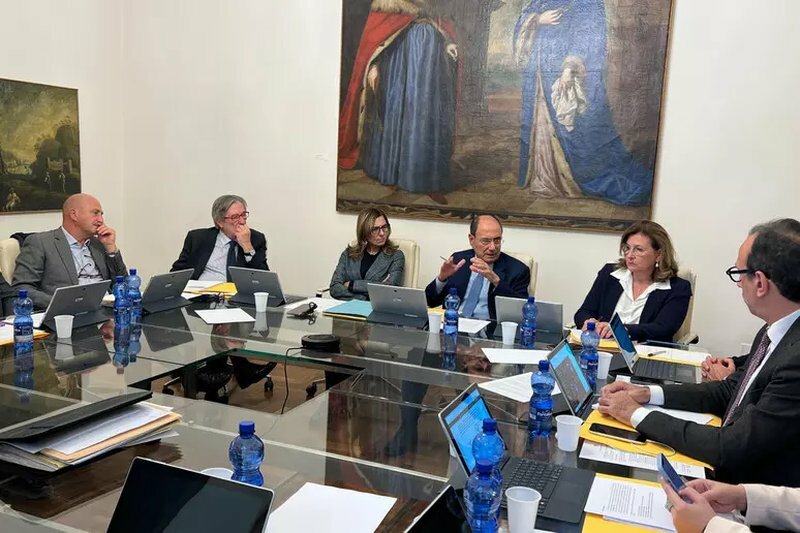 Governo Schifani approva manovra di bilancio