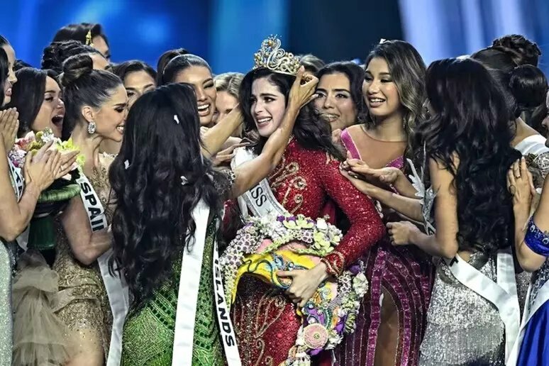 E' messicana la nuova Miss Universo