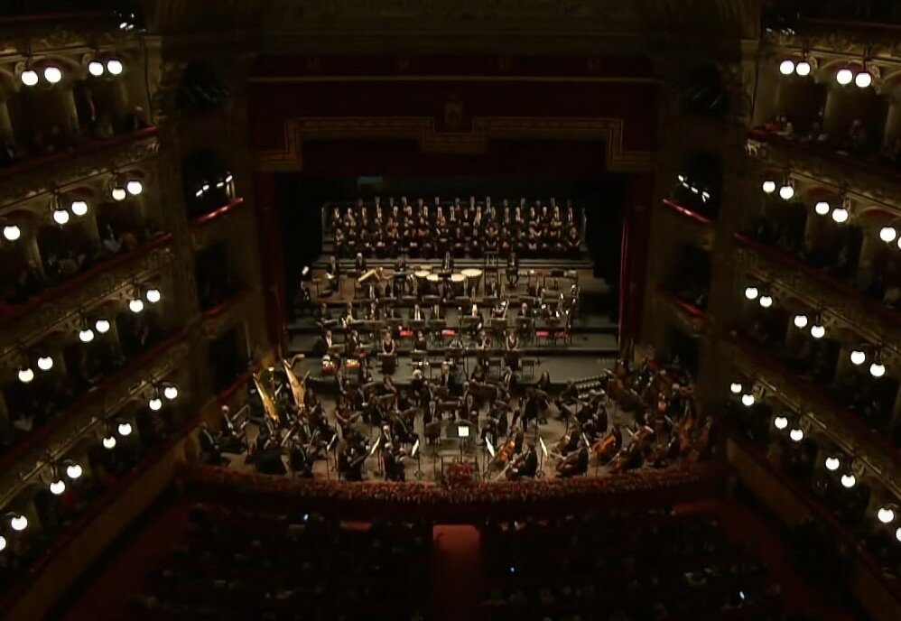 Il concerto di Capodanno del Bellini: LA DIRETTA Il concerto di Capodanno del Bellini: LA DIRETTA