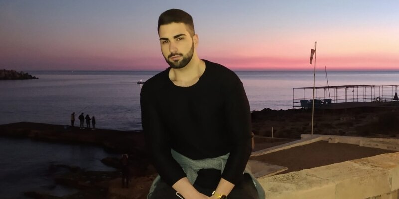 L'auto si ribalta, muore giovane di Ustica