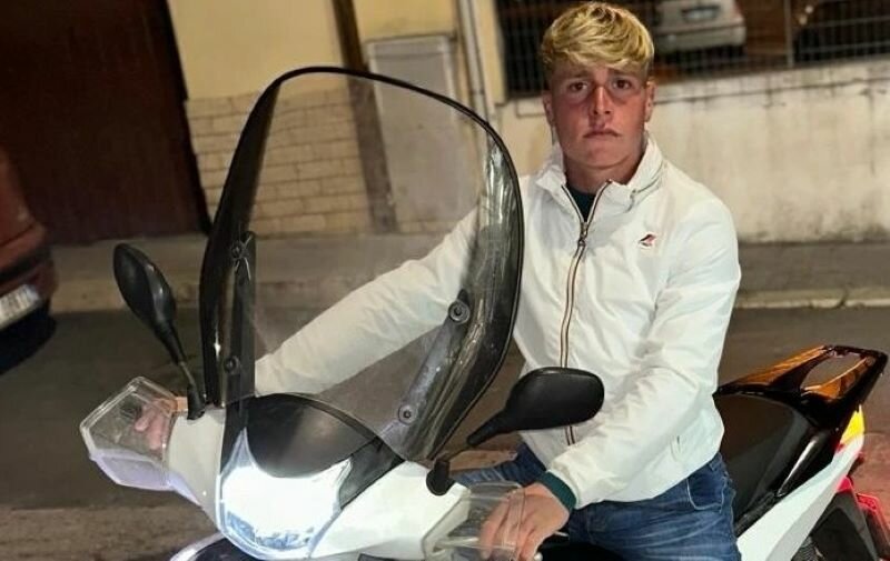 Investito e ucciso mentre va a cavallo