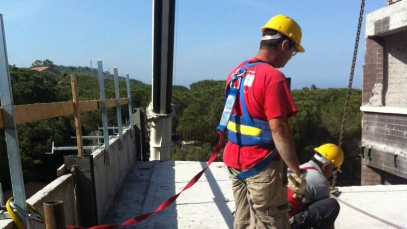 Augusta, operaio gravemente ustionato