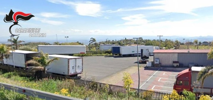 Catania: 'a pizza' perde villa e imprese