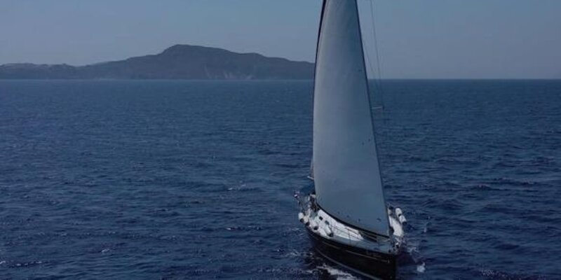 Filicudi, skipper messinese trovato morto in barca
