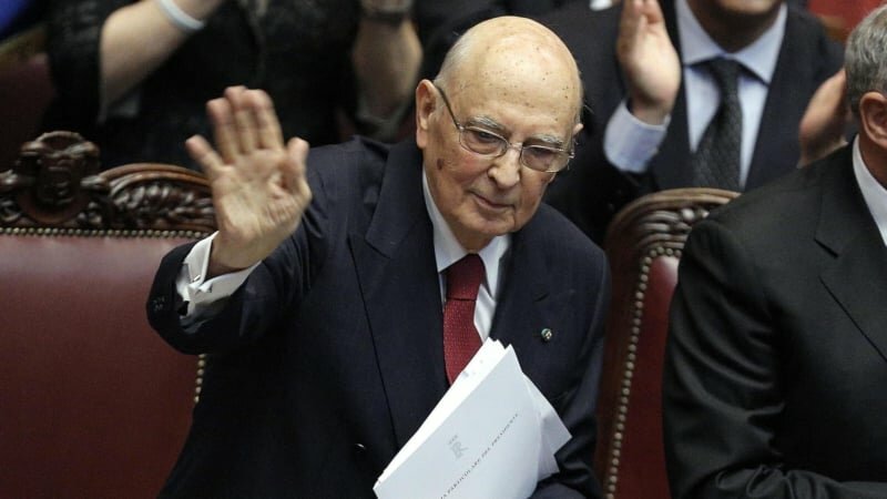 Addio a Napolitano, presidente bis