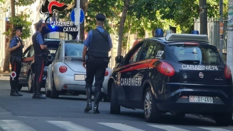 Droga in auto, ritirate due patenti