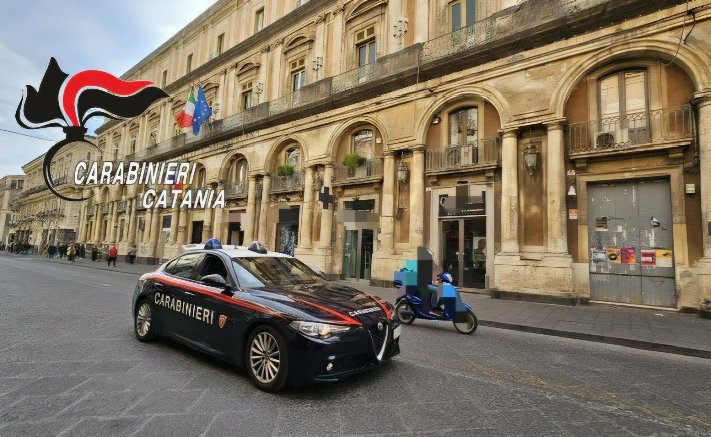 Arraffa profumi per 500 euro: carabinieri lo fermano