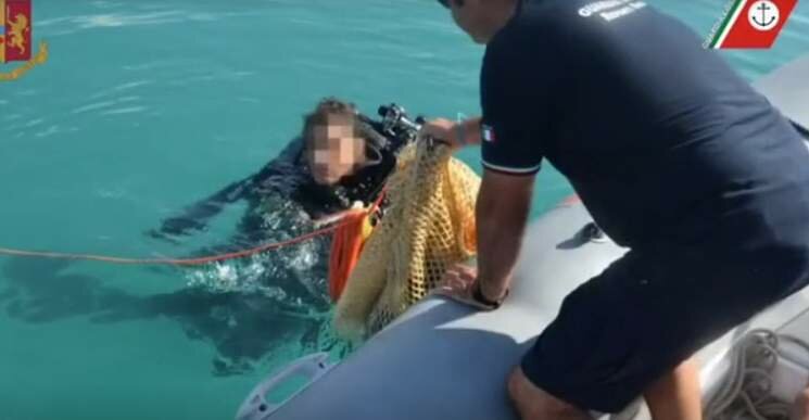 Agrigento, la droga viaggiava sui velieri