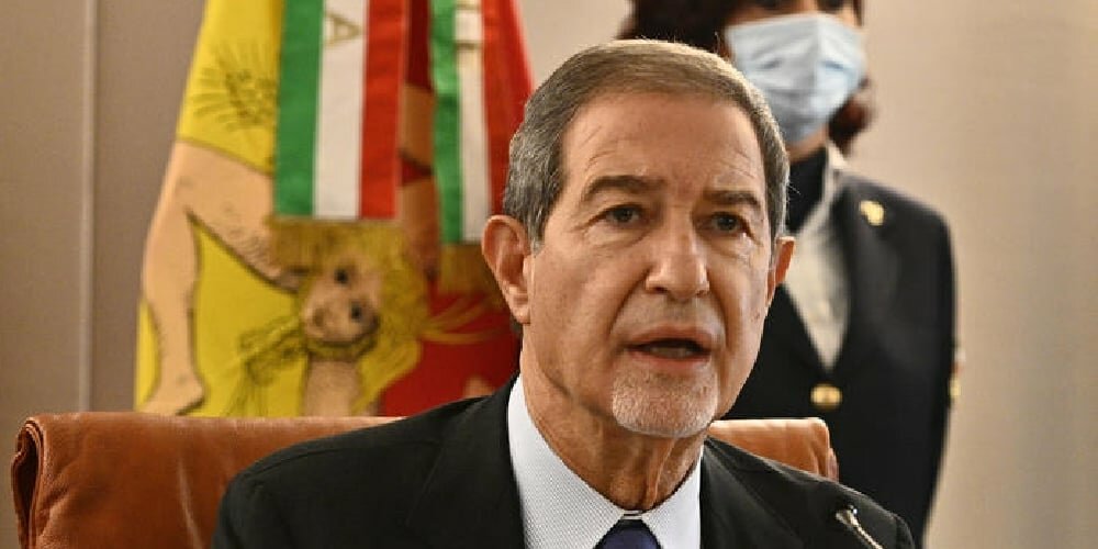"Bloccare il criminale commercio di carne umana" "Bloccare il criminale commercio di carne umana"