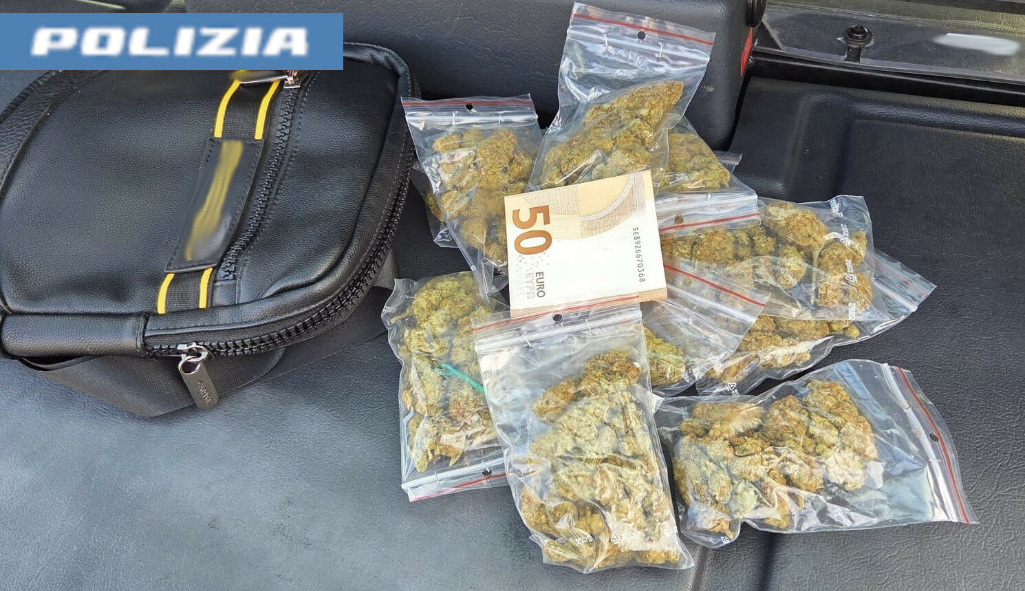 Catania: pusher sorpreso a spacciare da poliziotto fuori servizio