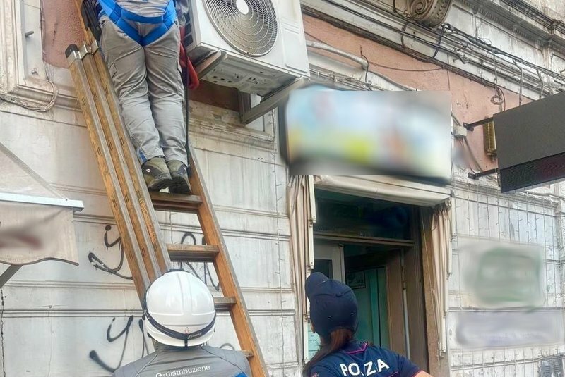 Nella lavanderia catanese la luce era gratis