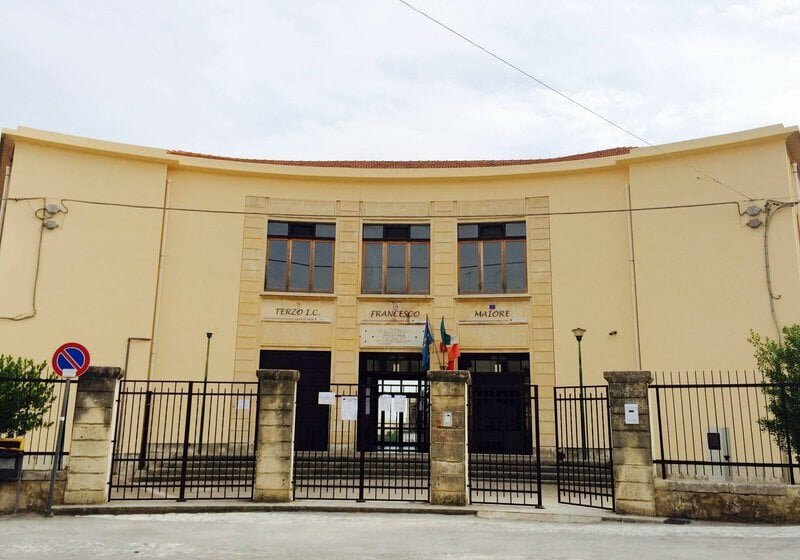 Preside aggredita a Noto: "Delusa, ragazzo &egrave; vittima"