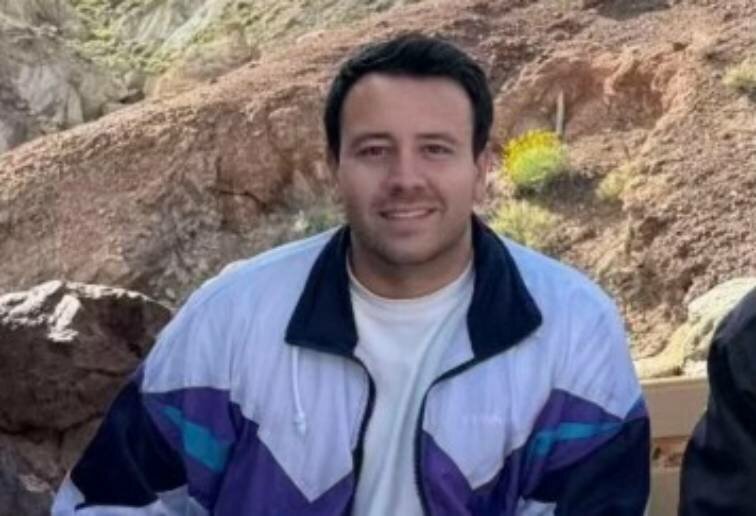 E' lui o non è lui? Sul web la foto che smaschera TonyPitony