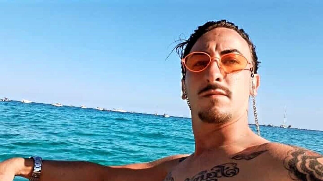 L'auto si schianta, muore pure operaio 25enne L'auto si schianta, muore pure operaio 25enne