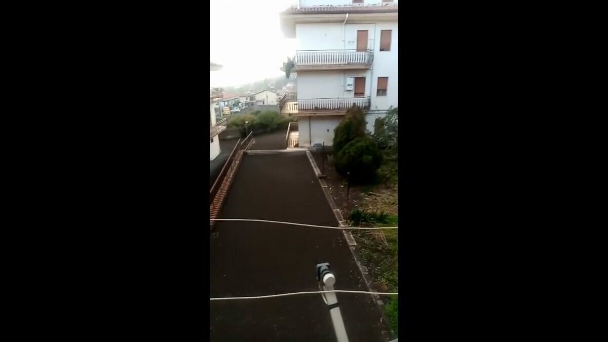 Zafferana si annerisce