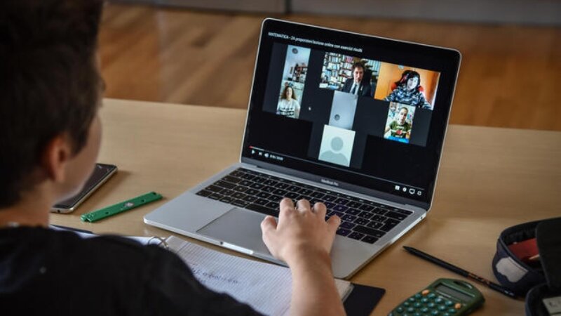 Siracusa zona arancione, sindaco dispone la dad
