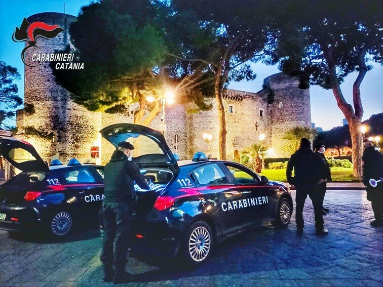 Che multe al Castello Ursino e a San Cristoforo