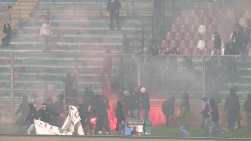 Incidenti a Padova, il Catania rischia