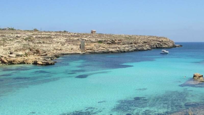 Lampedusa, divieto di balneazione a Cala Pisana