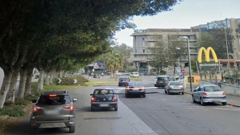 Fuga alla circonvallazione: ladri speronano polizia