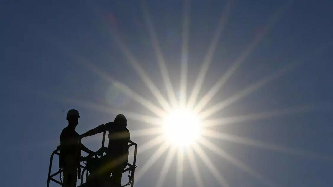 Lavoro sotto il sole: stop fino al 30 settembre