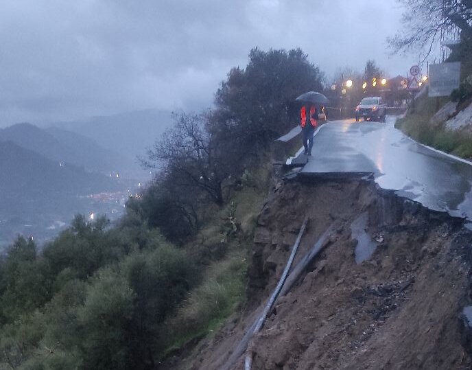 Cede provinciale, Motta Camastra senza mezzi di soccorso Cede provinciale, Motta Camastra senza mezzi di soccorso