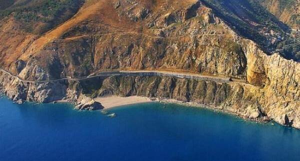In Sicilia una spiaggia segreta