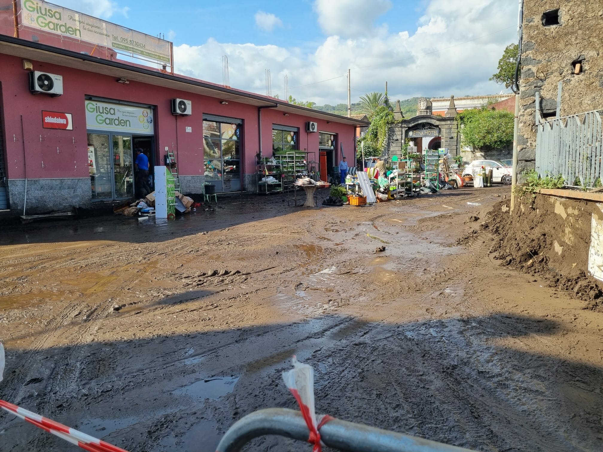 La furia del fango travolge Giarre