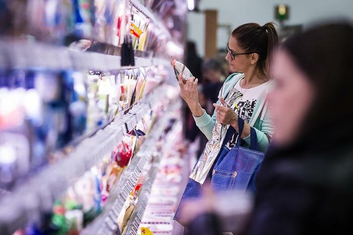 Stop a nuovi negozi di alimentari in centro