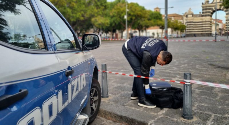 Sparatoria a Catania, c'&egrave; un fermato