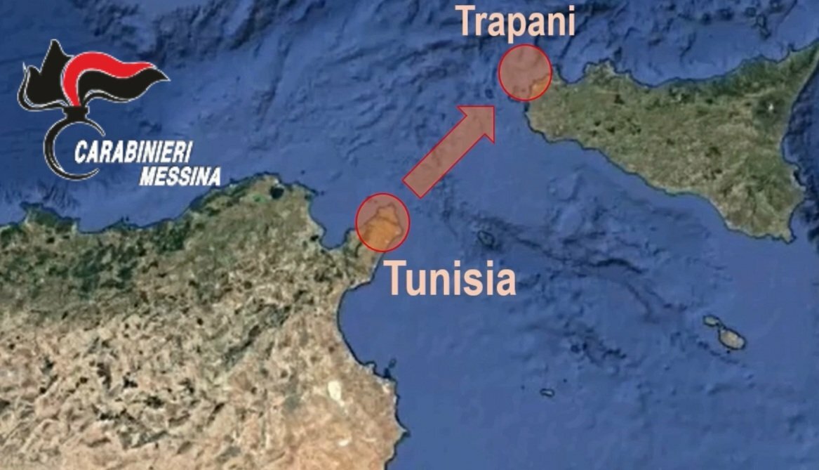Coi gommoni dalla Tunisia alla Sicilia in cambio di soldi