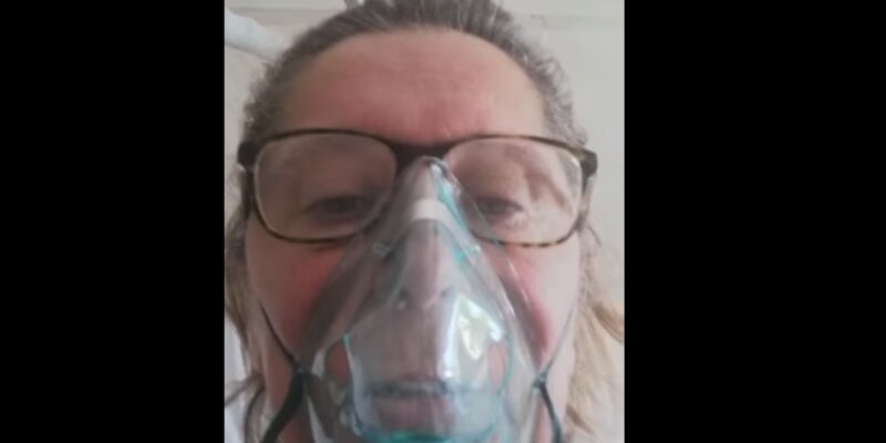 "Vaccinatevi, si sta malissimo"