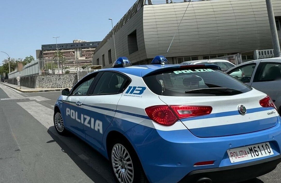 A Catania il cavallo di ritorno con le auto rubate in pieno giorno